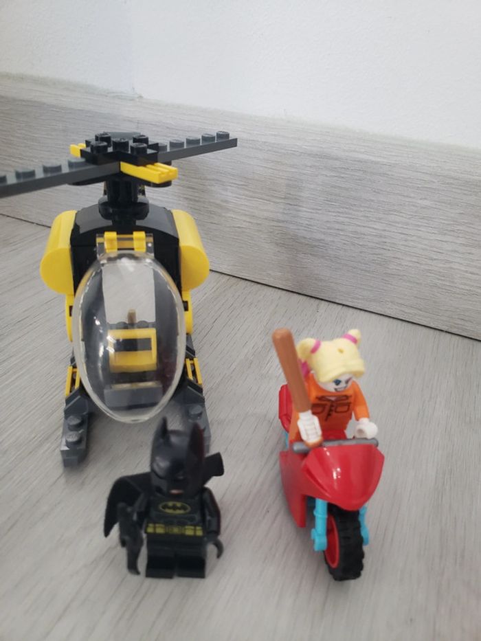Lego 76138 Batman et l'évasion du Joker - photo numéro 6