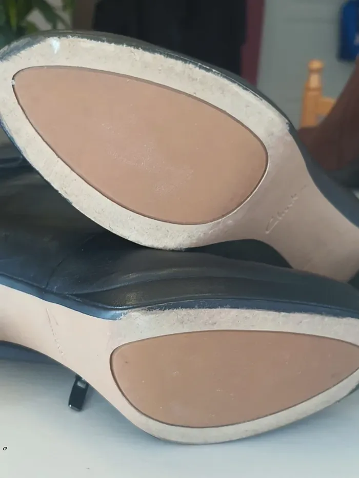 Jolie Bottine noir Clarks Kendra 41 1/2 - photo numéro 15