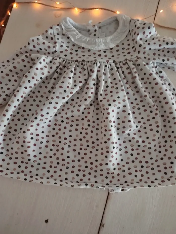 Lot de 3 vêtements bébé fille 9 mois – Du Pareil Au Même 🤎🖤 - photo numéro 2