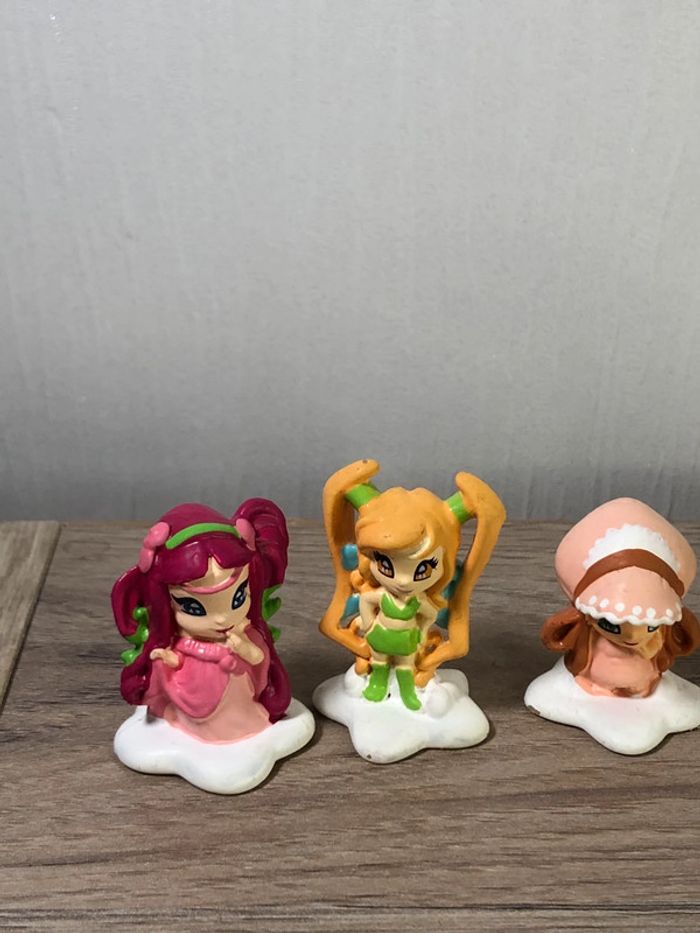 Lot figurines jouet kinder winx club sailor moon - photo numéro 4