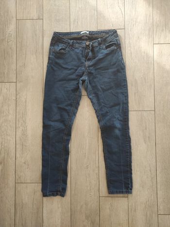 Jean bleu taille 40