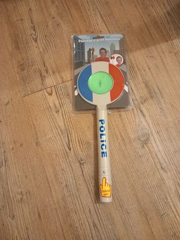 Panneau policier lumineux neuf