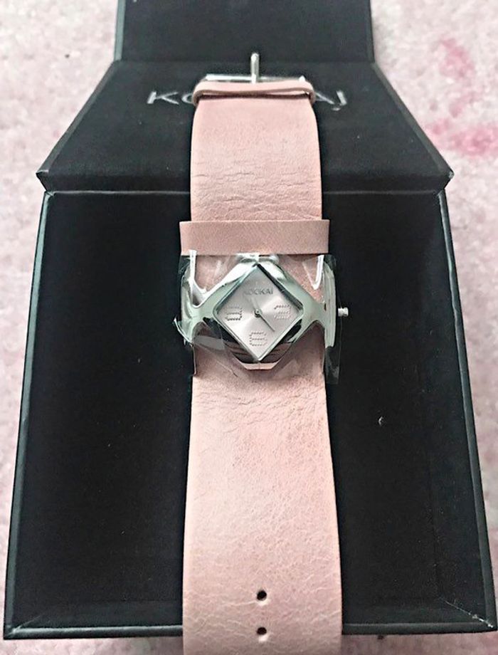 Montre Kookaï NEUVE - photo numéro 2