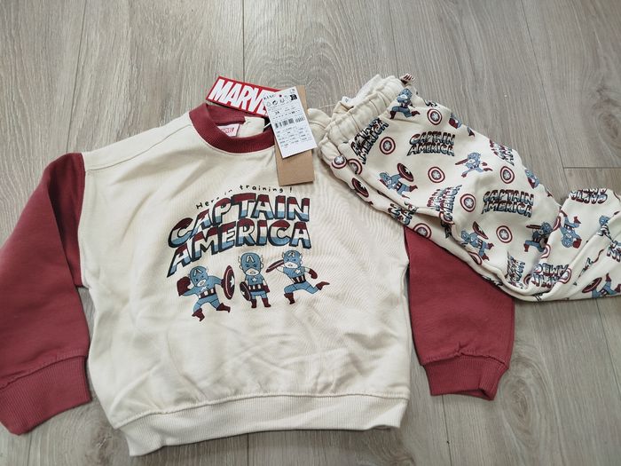 Ensemble captain america 2 ans neuf - photo numéro 3