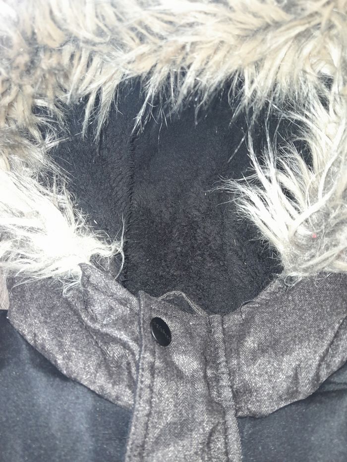 Veste a capuche 10 ans - photo numéro 3