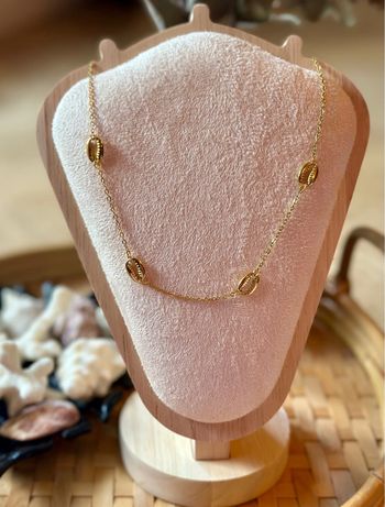 Collier Haruna - Coquillage doré en acier inoxydable (neuf)