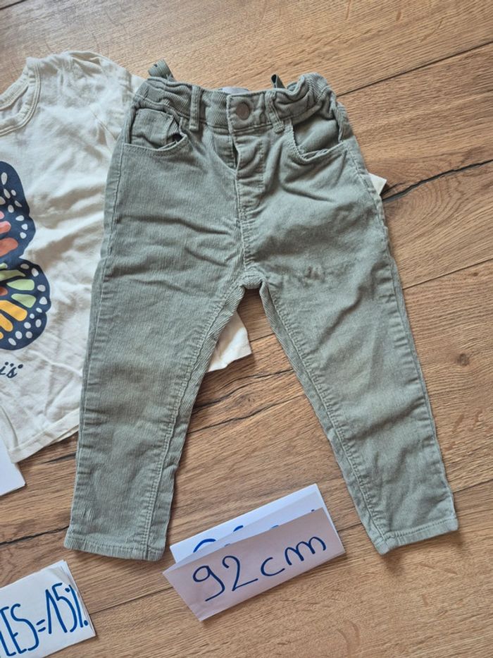 Ensemble tee-shirt manches longues et pantalon en velours Zara - photo numéro 2