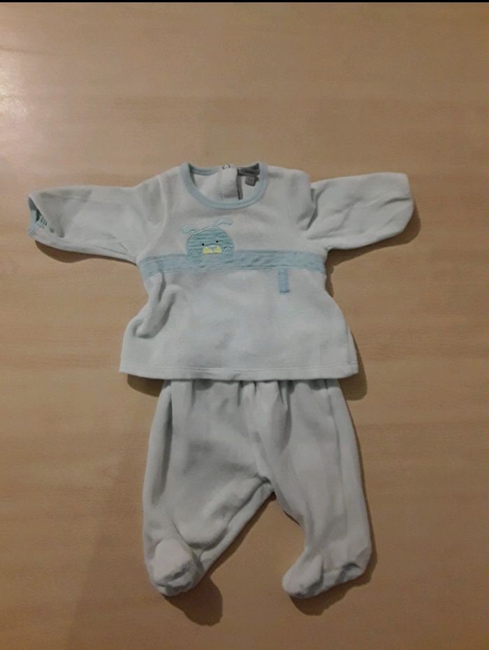 Pyjama 1 mois