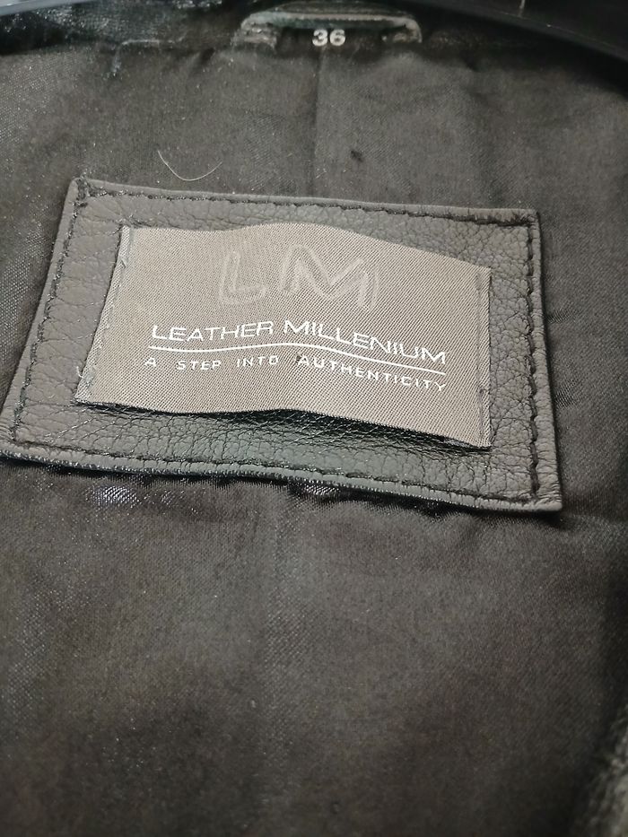 Veste cuir vintage - photo numéro 3