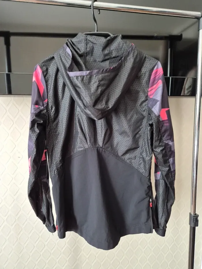 Veste sport - photo numéro 2
