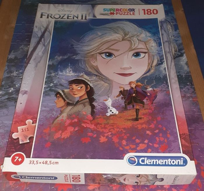 Puzzle 180 pièces Reine des Neiges 2