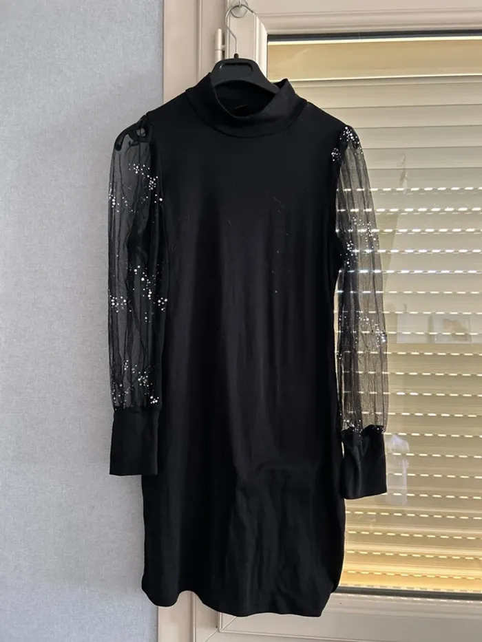 Robe avec paillette