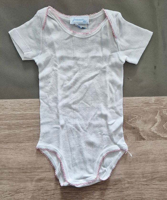 Lot 3 bodies manches courtes - Jacadi / Influx - 6 mois - photo numéro 7