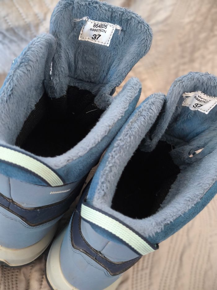 Chaussures Bottes de randonnée fourrées chaudes imperméables neige quechua bleues  t37 - photo numéro 3