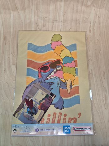 Poster + Carte postale Disney Ichibankuji : Stitch
