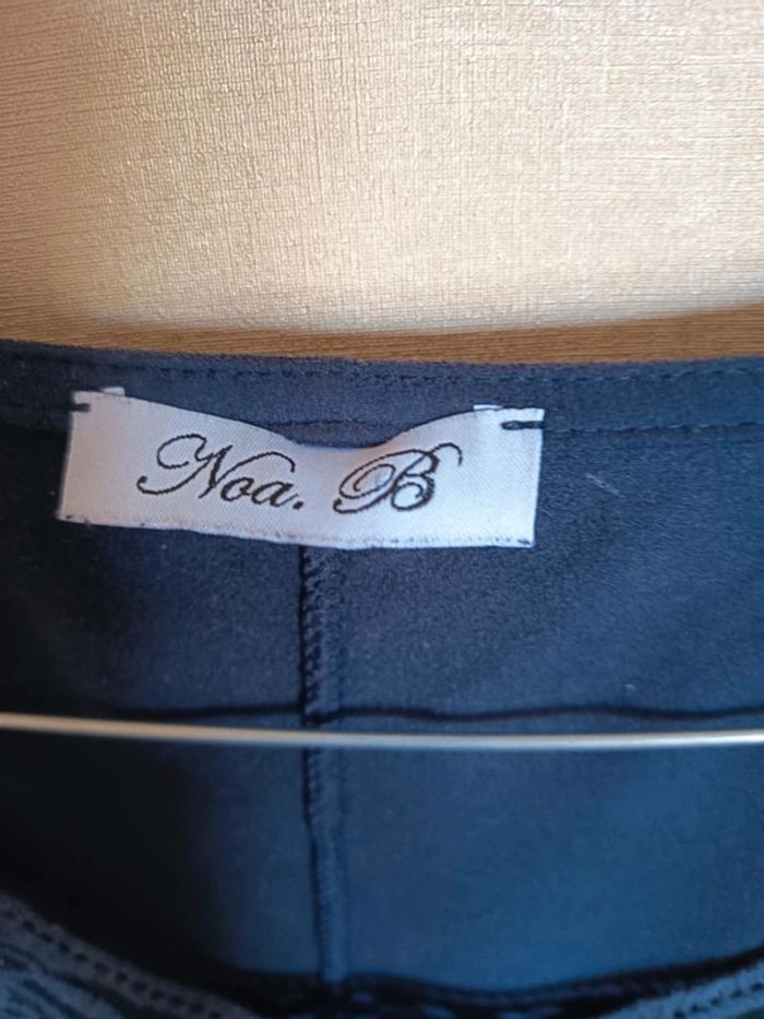 Haut manche courte dentelle. Marque Noa.B - photo numéro 3