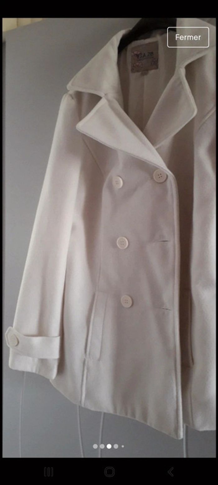Manteau blanc neuf - photo numéro 3