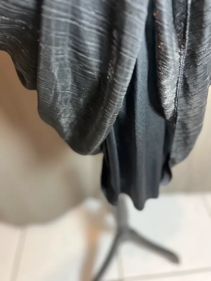 Robe liseré argenté - photo numéro 4