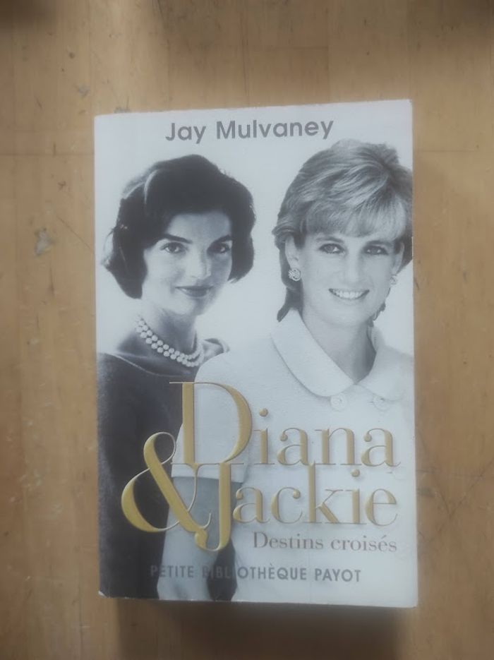 Diana & Jackie Jay Mulvaney Petite Bibliothèque Payot 2008 - photo numéro 1