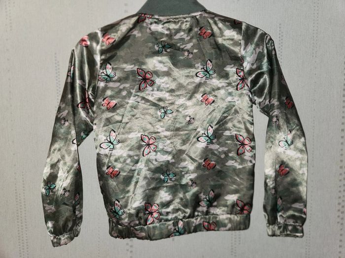 Veste fille taille 10 ans - photo numéro 3