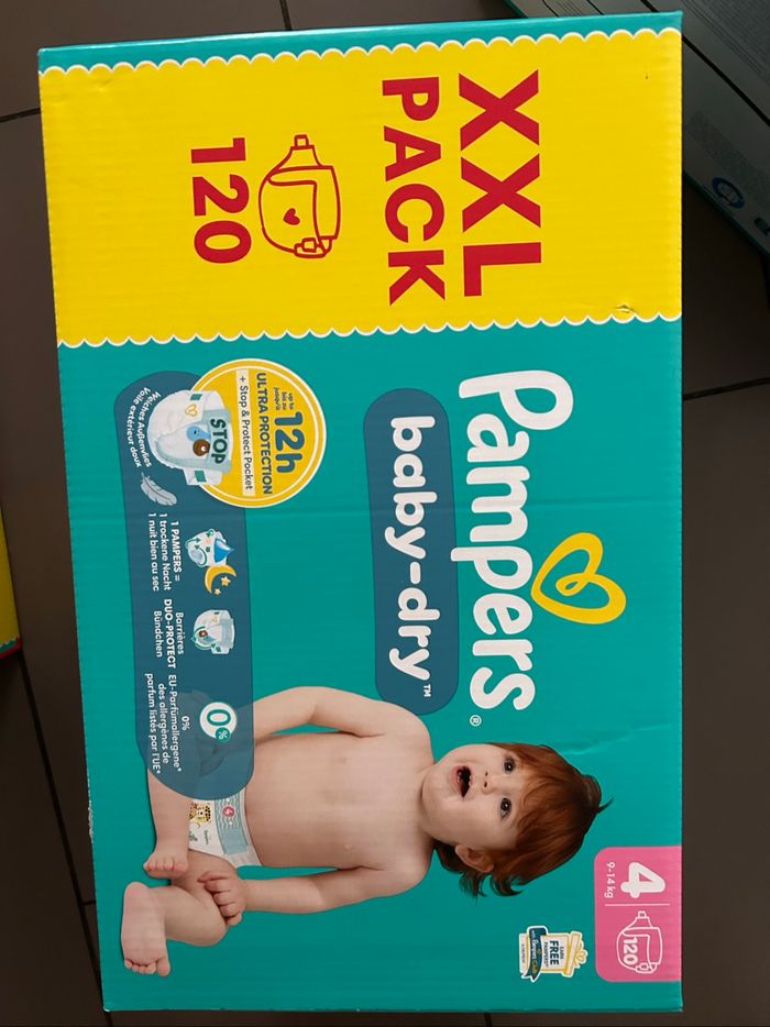 Un carton de accouchement perse, taille 4