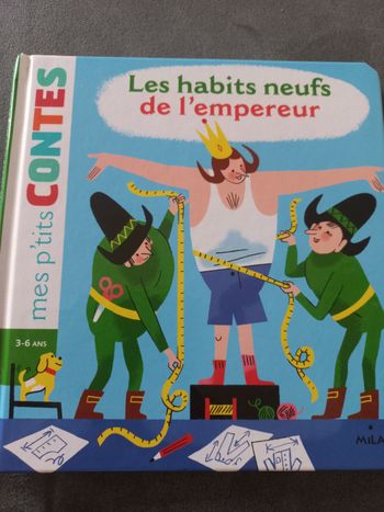 Livre mes p tits contes les habits neufs de l empereur