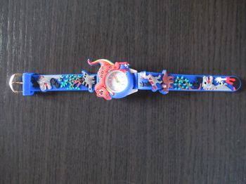 Montre Dinosaures neuve