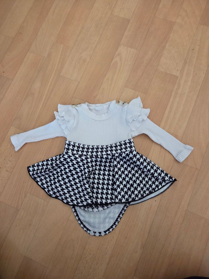 Vêtements bébé fille 3 mois - photo numéro 8