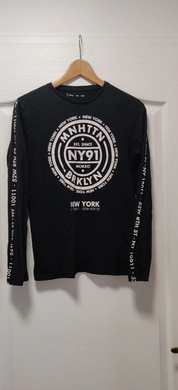 Tshirt ml noir et blanc Gémo 14 ans