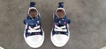 Chaussures fille 19