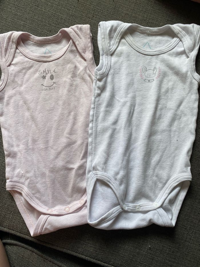 Lot body manche courte 6 mois