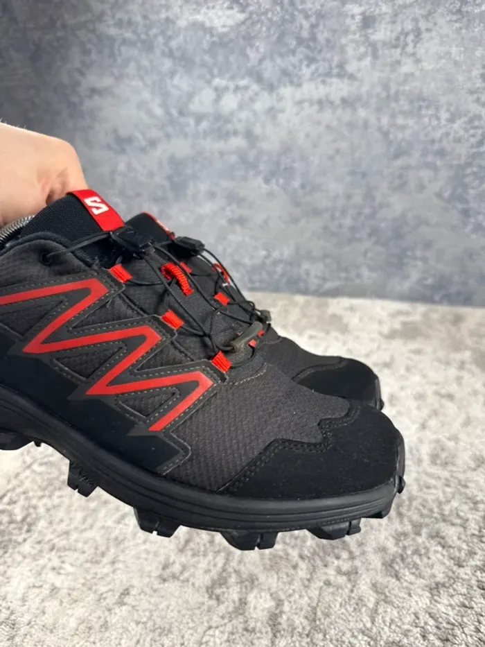 Salomon Wattara Trail Shoes - Black & Red - photo numéro 15