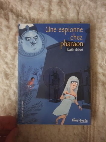 Livre Une espionne chez les pharaon