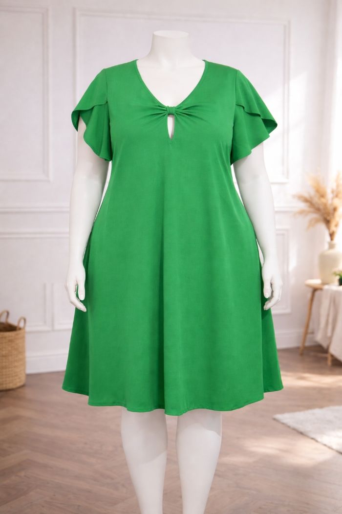 Robe nœud torsadé élégance vert éclatant Femme taille 54 marque Asos 💍 - photo numéro 5