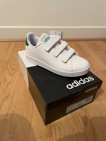 Baskets Adidas à scratch