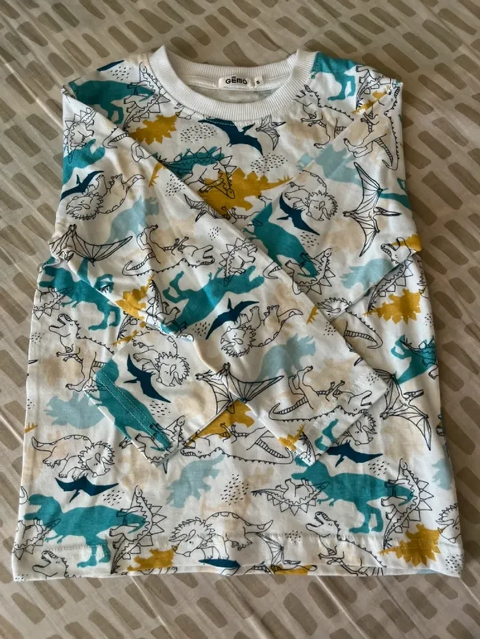 Pyjama neuf - photo numéro 2