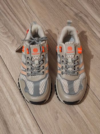 Basket respirante sport Mixte orange beige