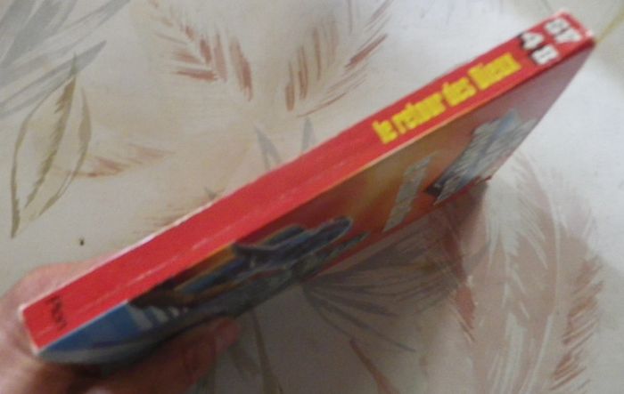 Le retour des Dieux de Jimmy Guieu n°48 Ed. Plon - photo numéro 3