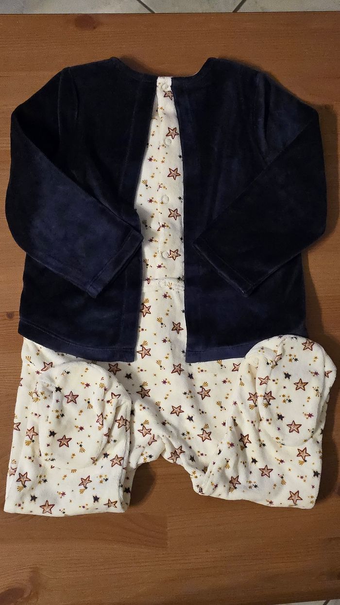 (Neuf non porté)🏷 SUPERBE pyjama doux et chaud 23mois garçon - photo numéro 3