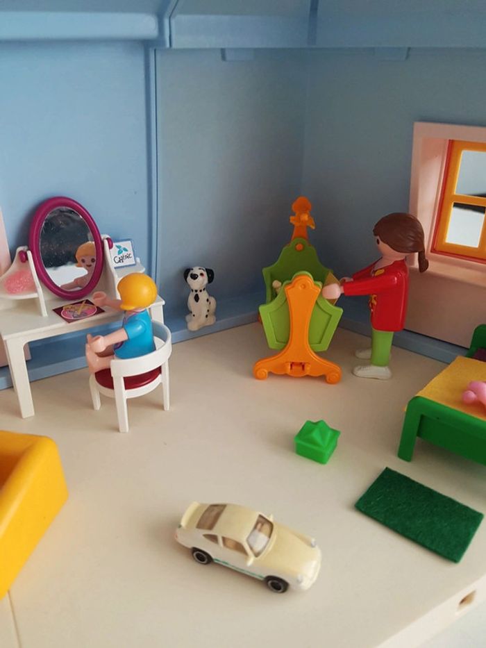 Maison et famille Playmobil - photo numéro 5
