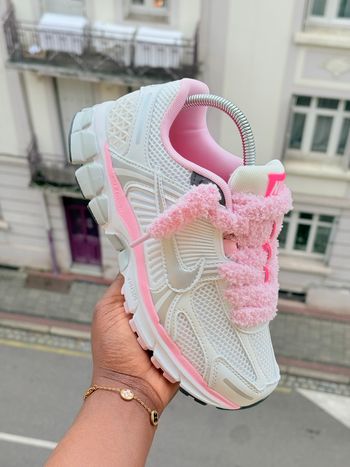 Nike vomero 5  taille 38.5