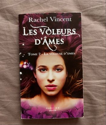 Livre les voleurs d’âmes Rachel Vincent 