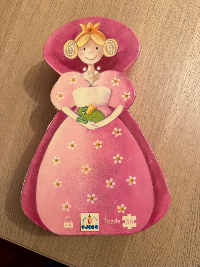Superbe puzzle Djeco La princesse et la grenouille - photo numéro 2