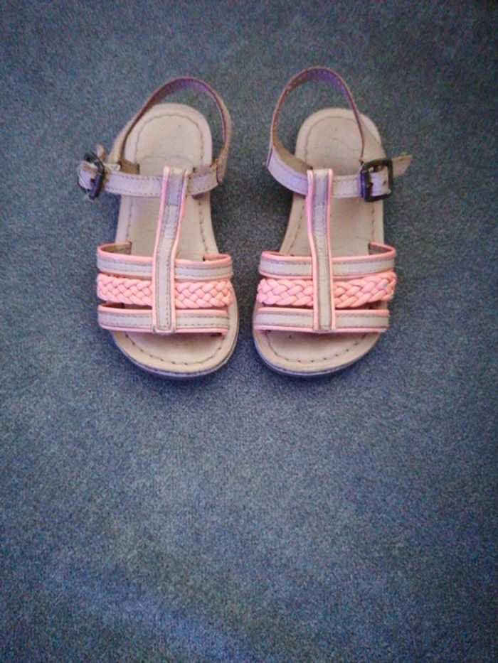 Sandales fille 24
