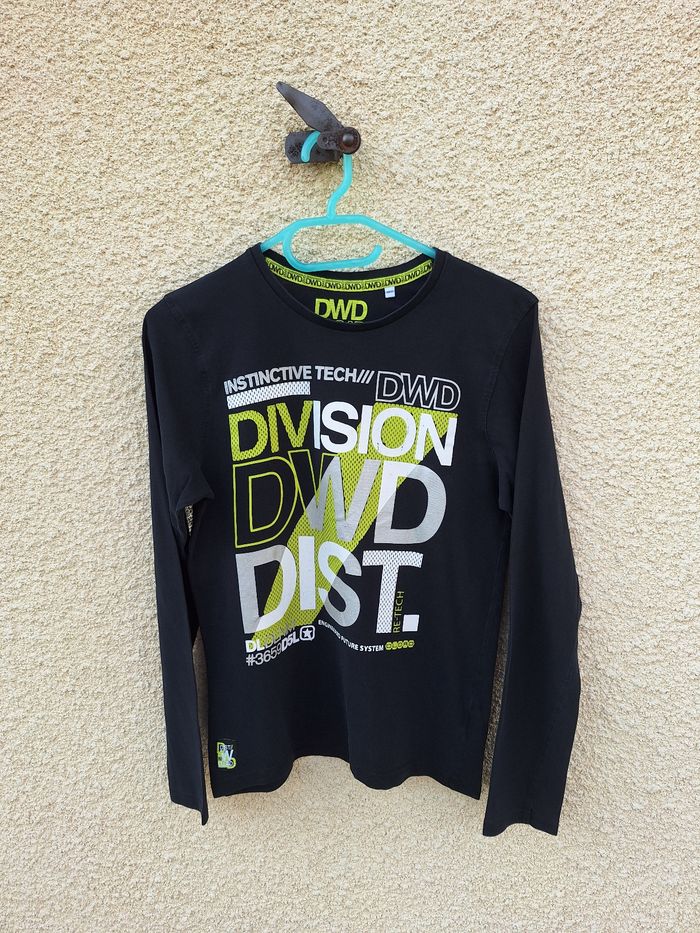 👕 T-shirt manches longues C&A 14 ans