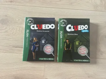 Deux Romans Cluedo