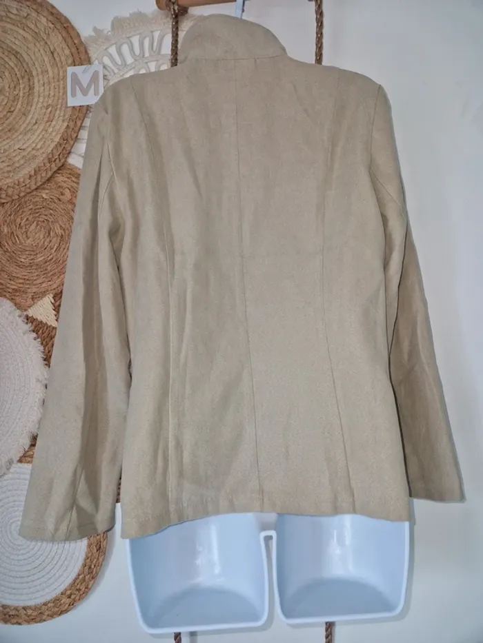 Veste zippé 🚺 - photo numéro 4