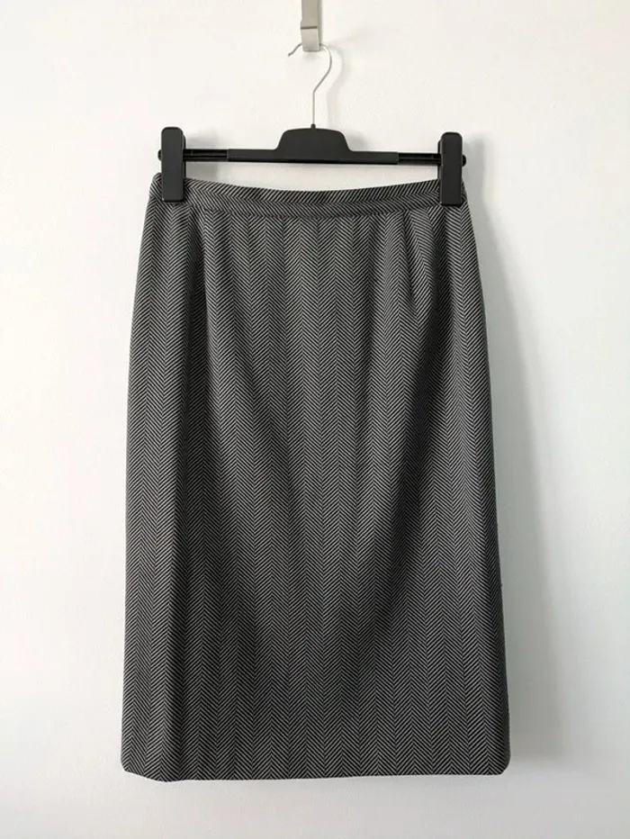 Jupe mi longue à chevrons - Cacharel - 100% laine Woolmark - taille 40