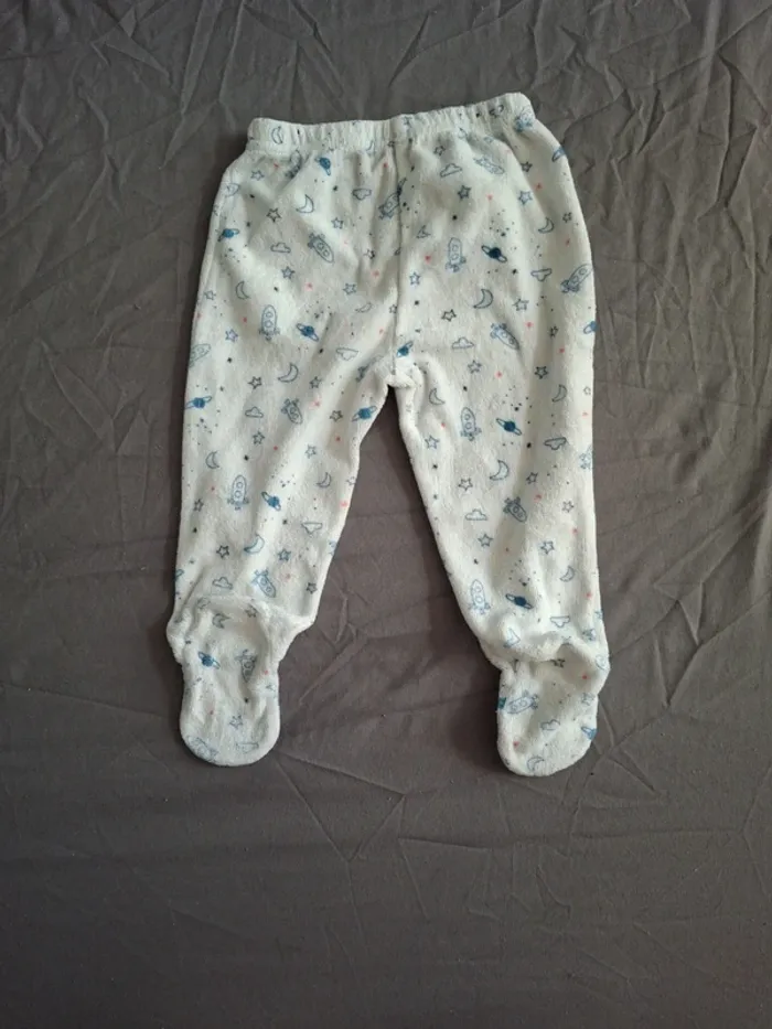 Pyjama 2 pièces bébé 6mois - photo numéro 3