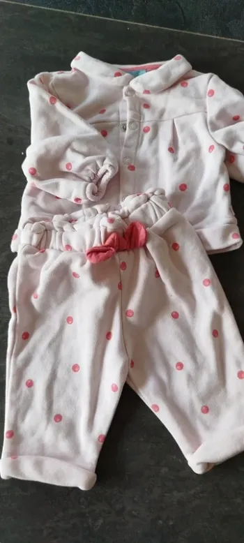 Ensemble à pois rose